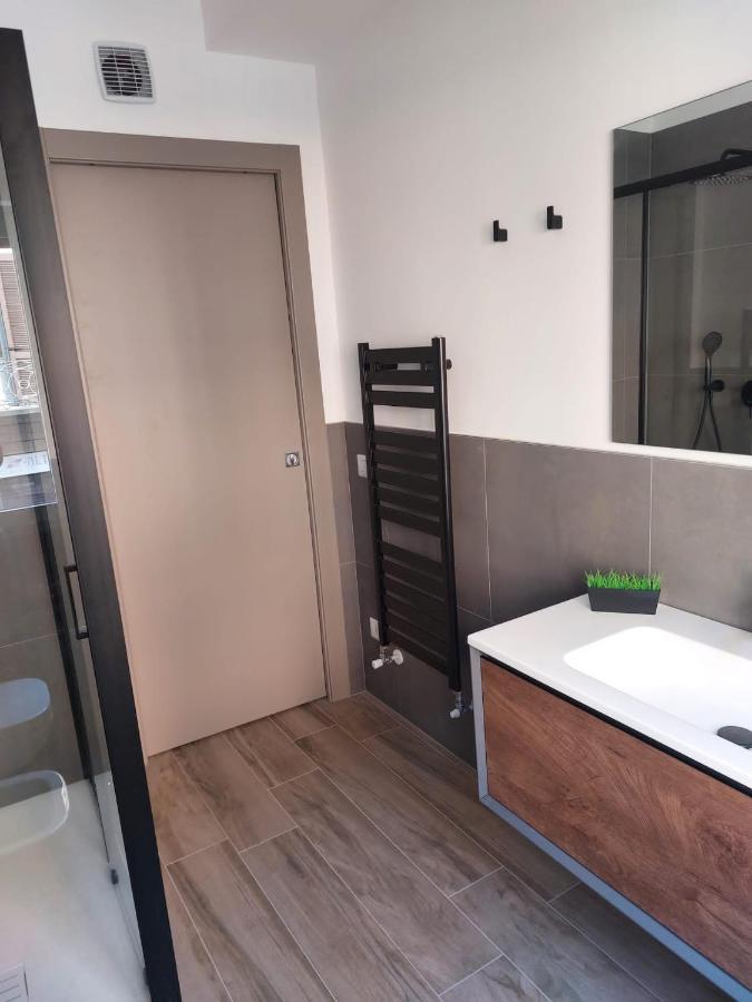 111 Suite Apartment Μπέργκαμο Εξωτερικό φωτογραφία